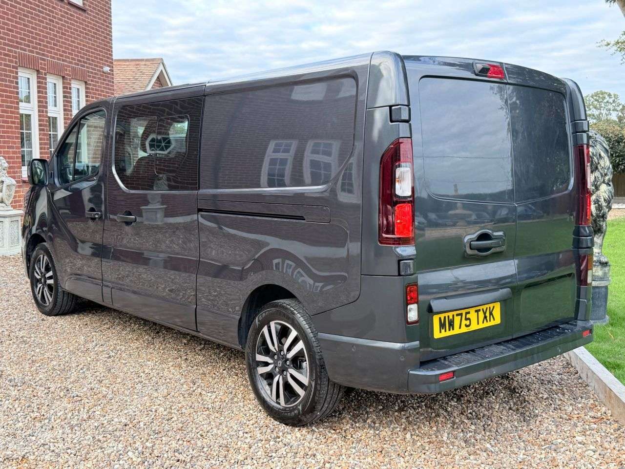 2025 RENAULT TRAFIC 2025 RENAULT TRAFIC