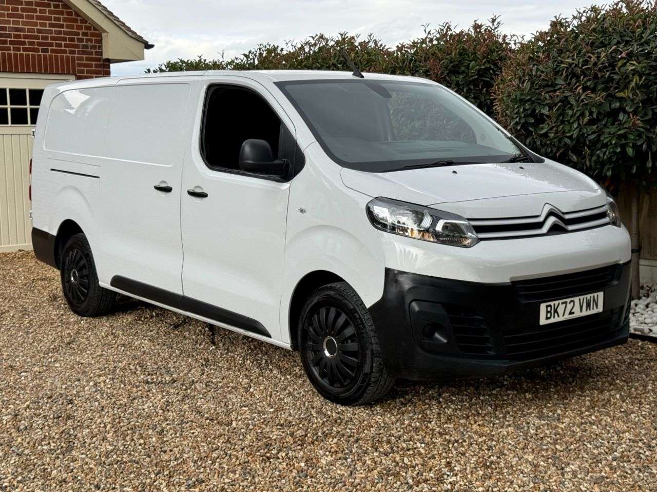A 2022 CITROEN DISPATCH 1.5 BlueHDi 1000 Enterprise Pro XL Panel Van 6dr Diesel Manual FWD 3 Euro 6 A 2022 CITROEN DISPATCH 1.5 BlueHDi 1000 Enterprise Pro XL Panel Van 6dr Diesel Manual FWD 3 Euro 6