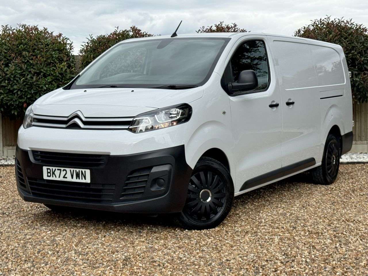 A 2022 CITROEN DISPATCH 1.5 BlueHDi 1000 Enterprise Pro XL Panel Van 6dr Diesel Manual FWD 3 Euro 6 A 2022 CITROEN DISPATCH 1.5 BlueHDi 1000 Enterprise Pro XL Panel Van 6dr Diesel Manual FWD 3 Euro 6