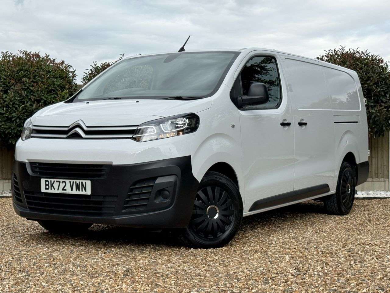 A 2022 CITROEN DISPATCH 1.5 BlueHDi 1000 Enterprise Pro XL Panel Van 6dr Diesel Manual FWD 3 Euro 6 A 2022 CITROEN DISPATCH 1.5 BlueHDi 1000 Enterprise Pro XL Panel Van 6dr Diesel Manual FWD 3 Euro 6
