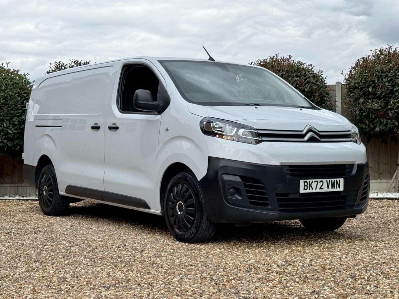 A 2022 CITROEN DISPATCH 1.5 BlueHDi 1000 Enterprise Pro XL Panel Van 6dr Diesel Manual FWD 3 Euro 6 A 2022 CITROEN DISPATCH 1.5 BlueHDi 1000 Enterprise Pro XL Panel Van 6dr Diesel Manual FWD 3 Euro 6