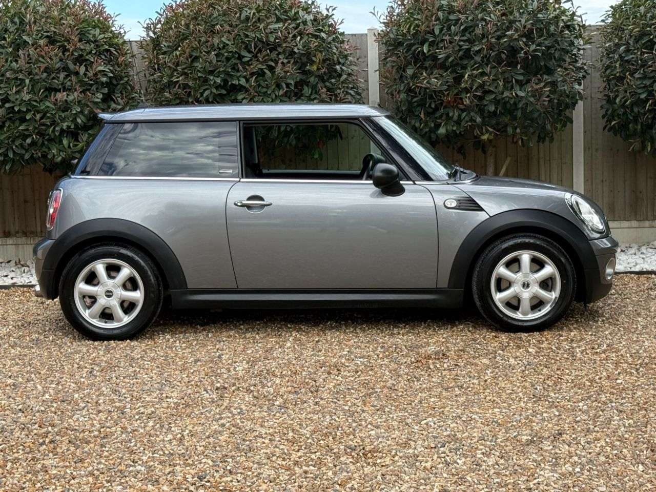 2009 MINI HATCH 2009 MINI HATCH