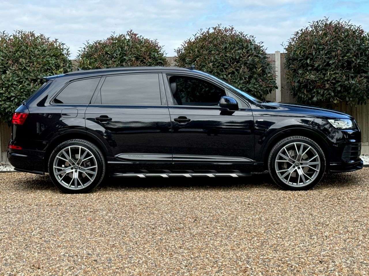2015 AUDI Q7 2015 AUDI Q7