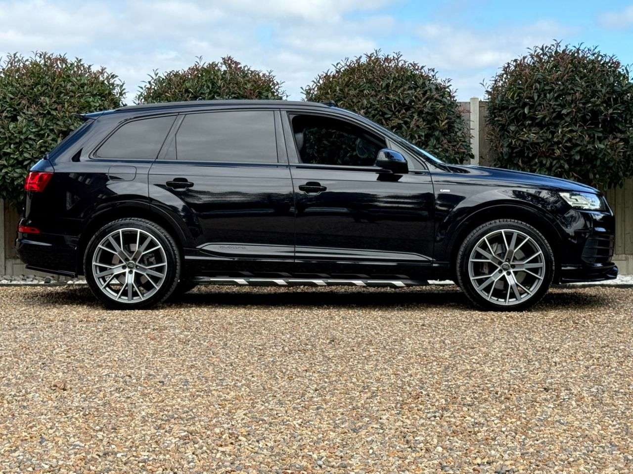 2015 AUDI Q7 2015 AUDI Q7