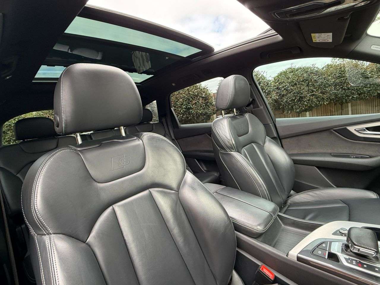 2015 AUDI Q7 2015 AUDI Q7