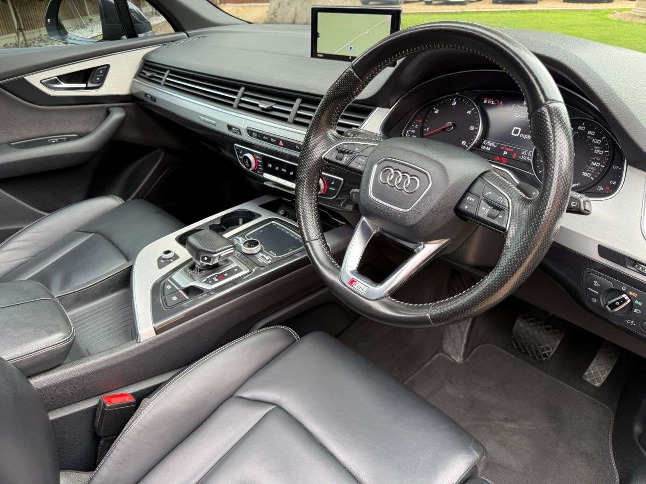 2015 AUDI Q7 2015 AUDI Q7