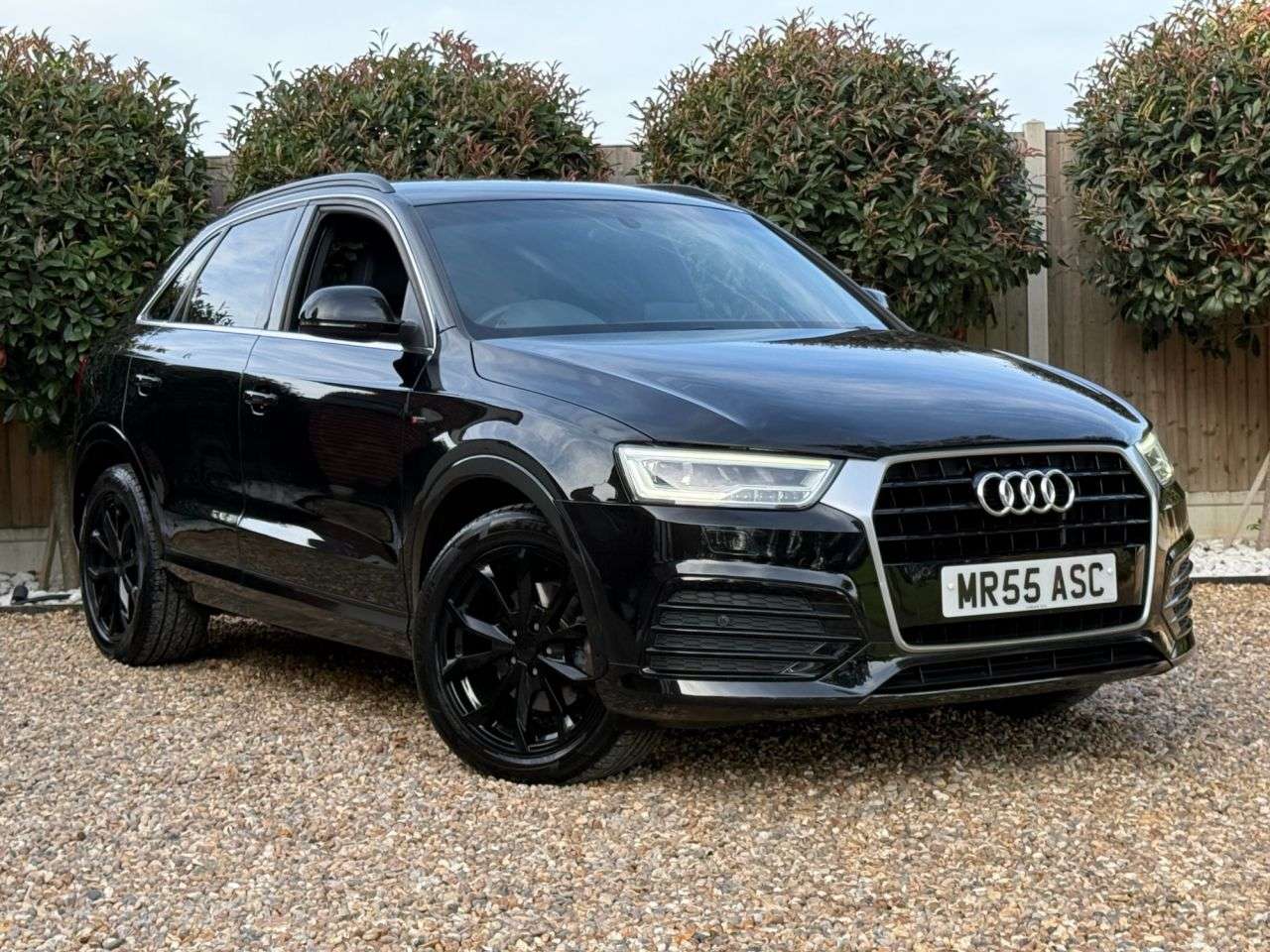 A 2015 AUDI Q3 2.0 TDI S line SUV 5dr Diesel Manual Euro 6 (s/s) (150 ps) A 2015 AUDI Q3 2.0 TDI S line SUV 5dr Diesel Manual Euro 6 (s/s) (150 ps)