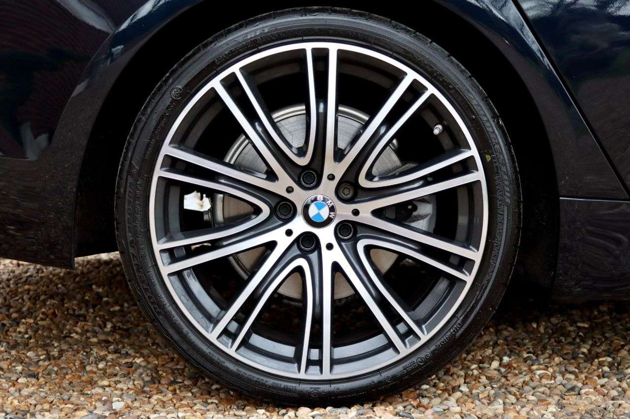 2020 BMW 5 SERIES 2020 BMW 5 SERIES