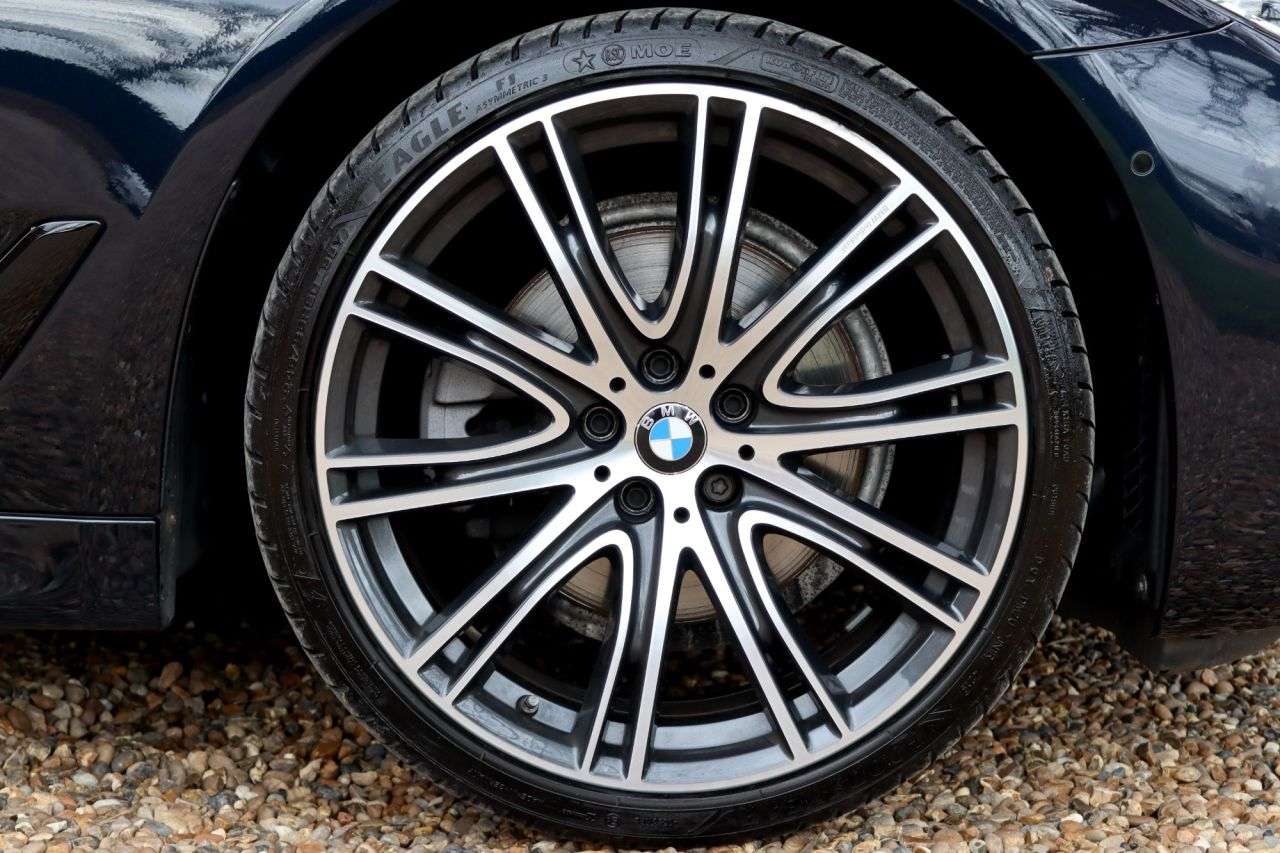 2020 BMW 5 SERIES 2020 BMW 5 SERIES
