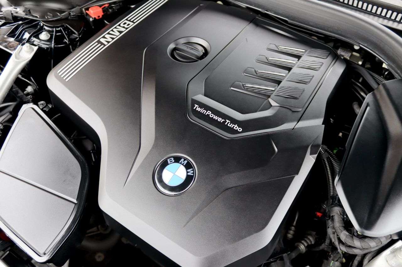 2020 BMW 5 SERIES 2020 BMW 5 SERIES