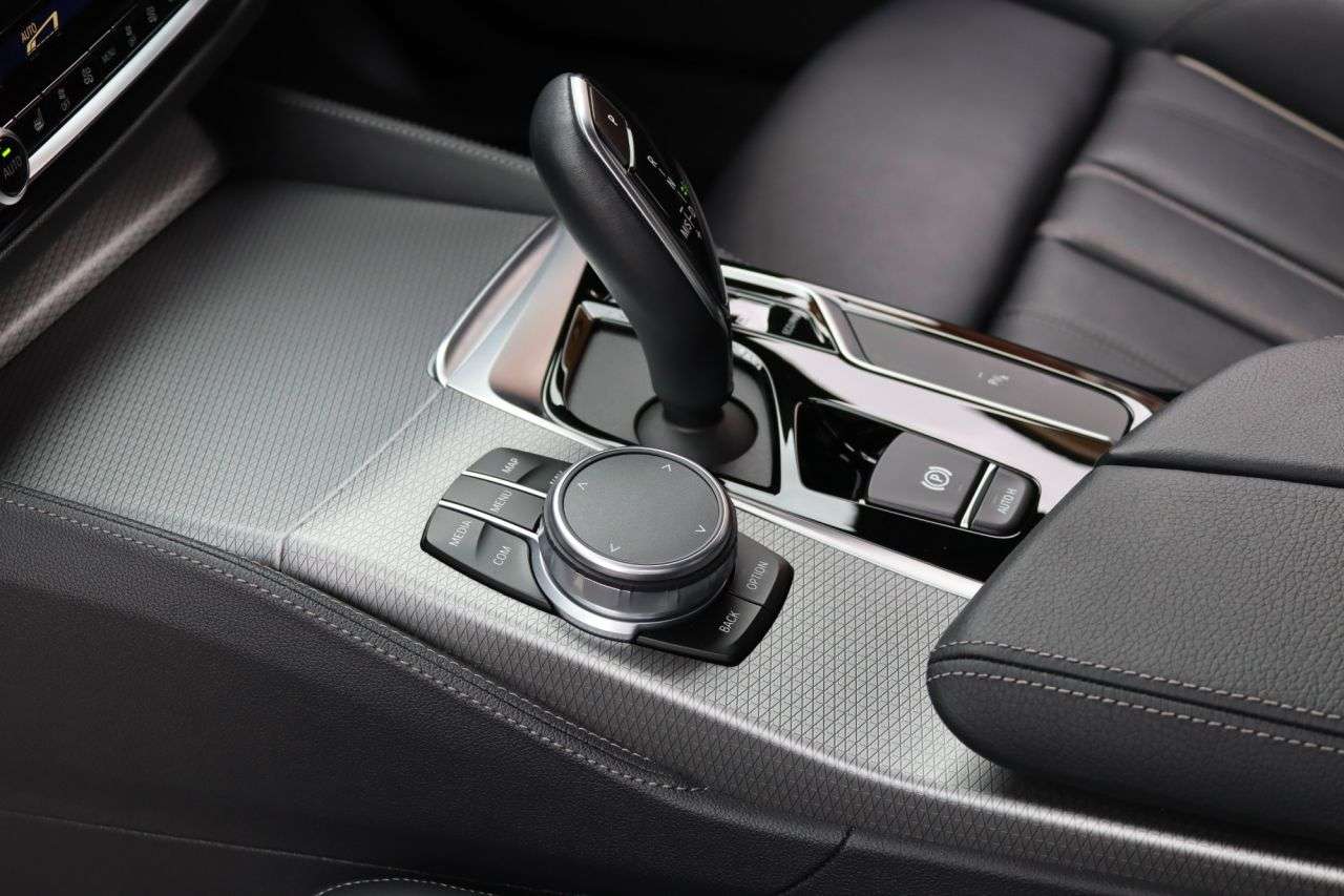 2020 BMW 5 SERIES 2020 BMW 5 SERIES