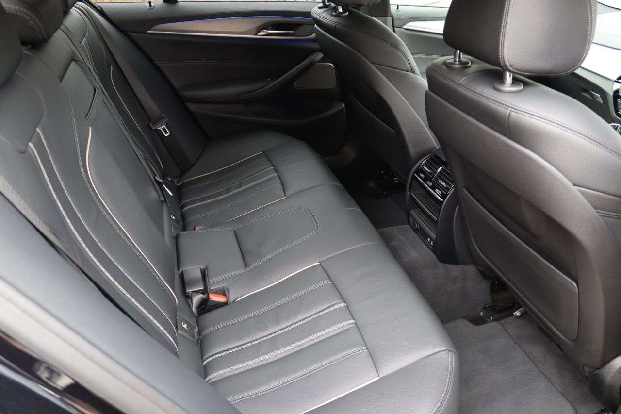 2020 BMW 5 SERIES 2020 BMW 5 SERIES