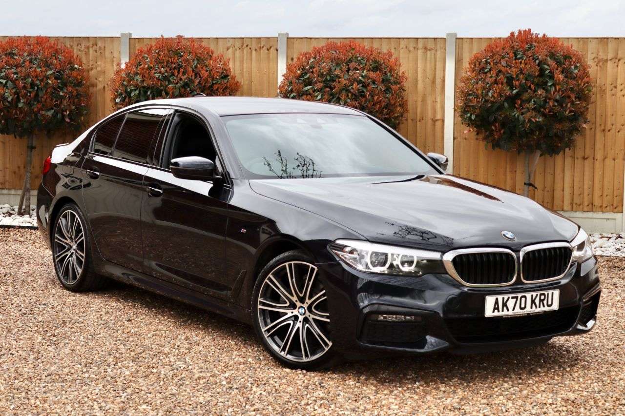 A 2020 BMW 5 SERIES 520I M SPORT A 2020 BMW 5 SERIES 520I M SPORT