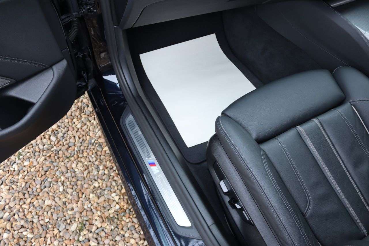 2020 BMW 5 SERIES 2020 BMW 5 SERIES