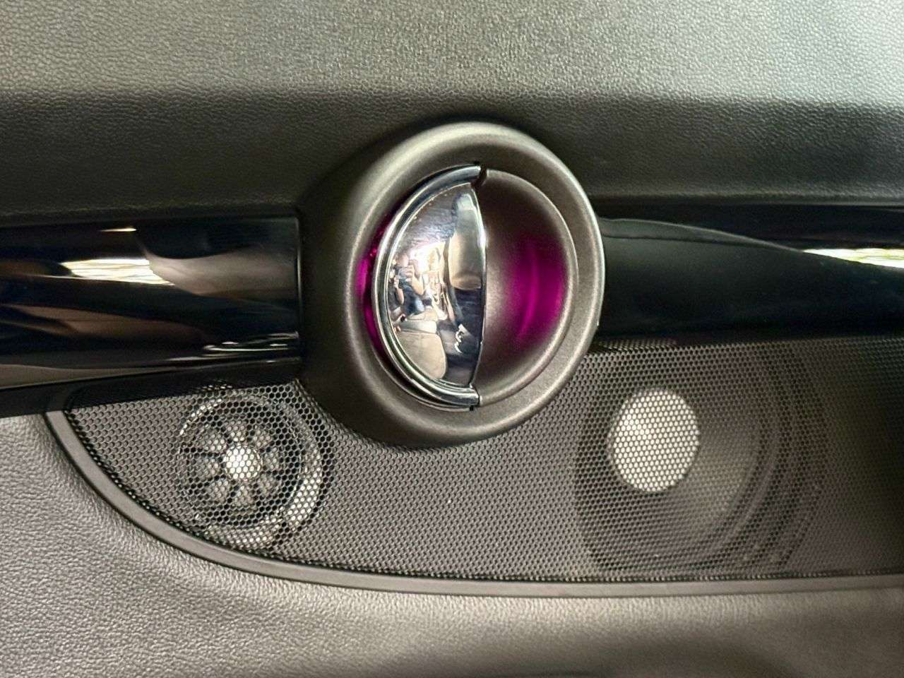 2020 MINI CLUBMAN 2020 MINI CLUBMAN