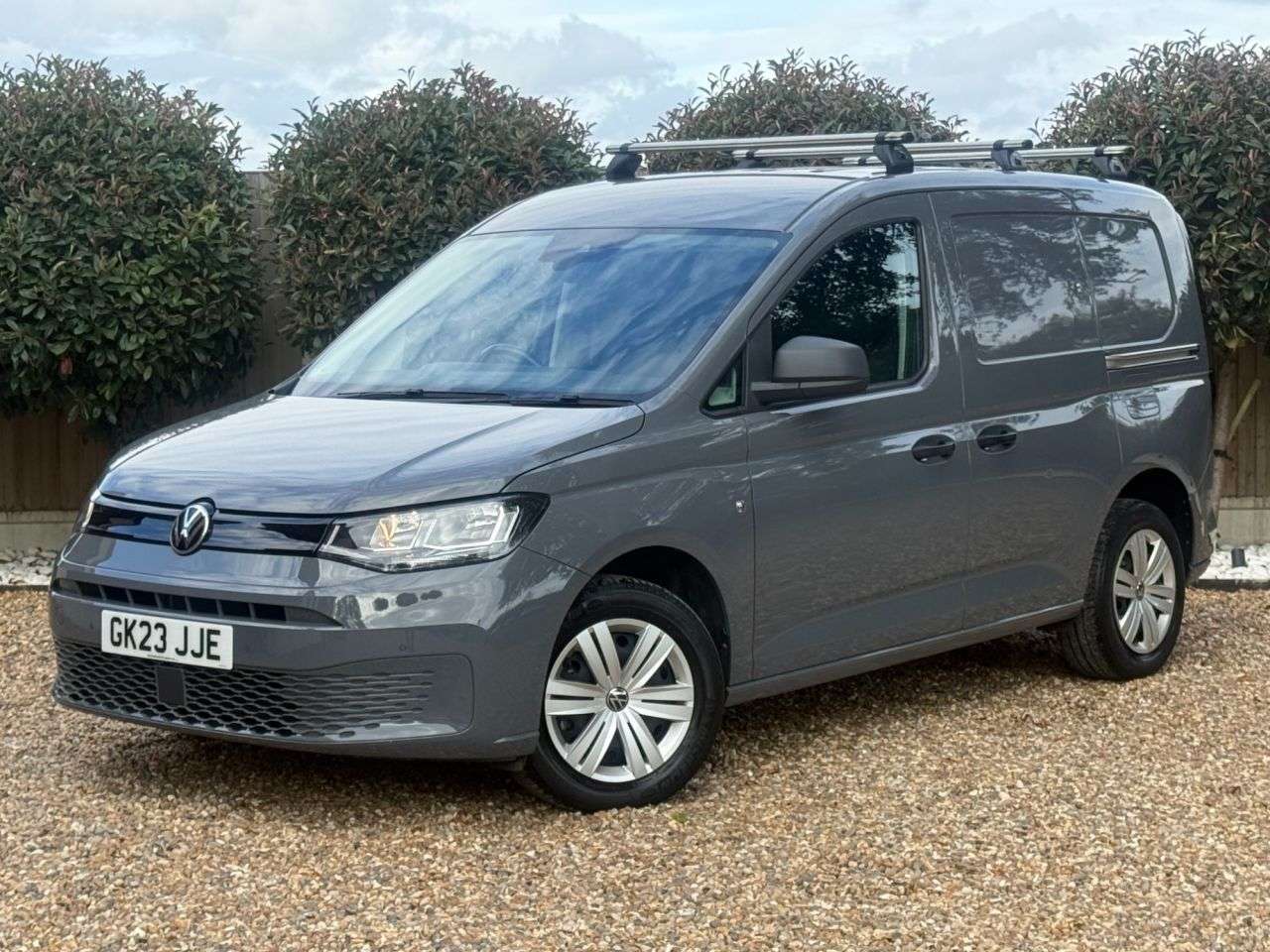 A 2023 VOLKSWAGEN CADDY 2.0 TDI C20 Commerce Plus Panel Van 5dr Diesel DSG SWB Euro 6 (s/s) (122 ps A 2023 VOLKSWAGEN CADDY 2.0 TDI C20 Commerce Plus Panel Van 5dr Diesel DSG SWB Euro 6 (s/s) (122 ps