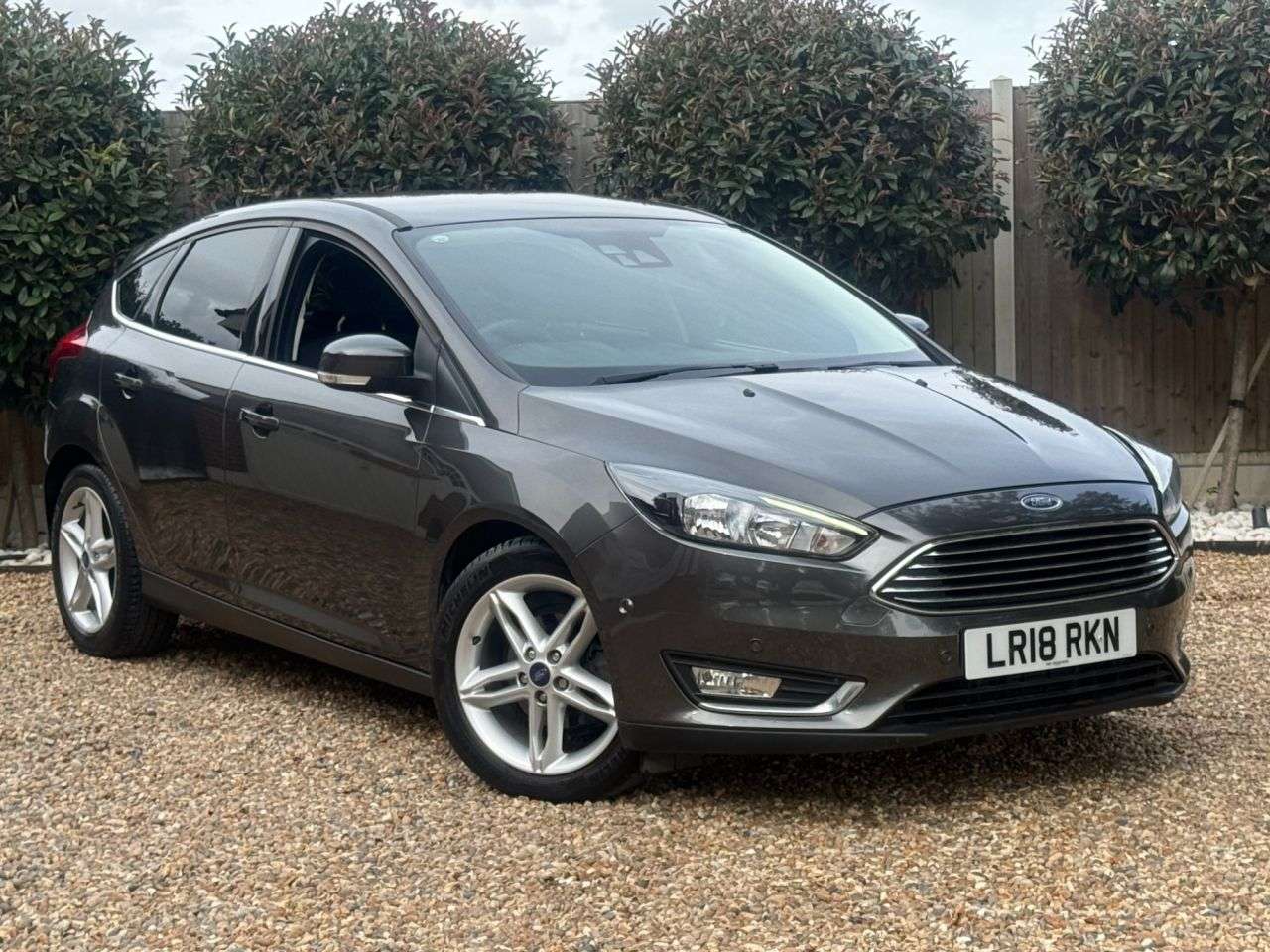 A 2018 FORD FOCUS 1.0T EcoBoost Titanium Hatchback 5dr Petrol Manual Euro 6 (s/s) (125 ps) A 2018 FORD FOCUS 1.0T EcoBoost Titanium Hatchback 5dr Petrol Manual Euro 6 (s/s) (125 ps)