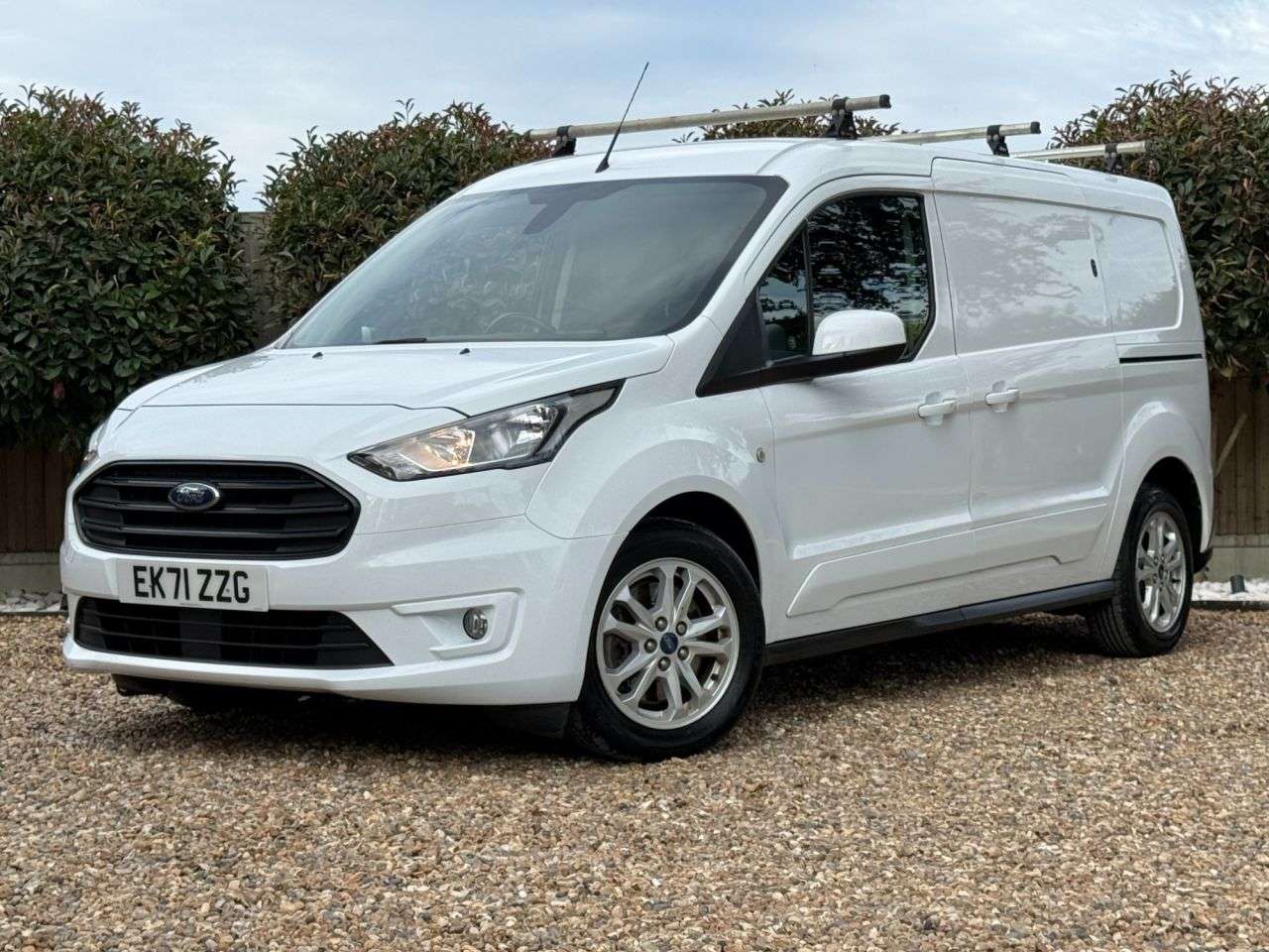 A 2021 FORD TRANSIT CONNECT 1.5 240 EcoBlue Limited Panel Van 5dr Diesel Manual L2 Euro 6 (s/s) (120 ps A 2021 FORD TRANSIT CONNECT 1.5 240 EcoBlue Limited Panel Van 5dr Diesel Manual L2 Euro 6 (s/s) (120 ps