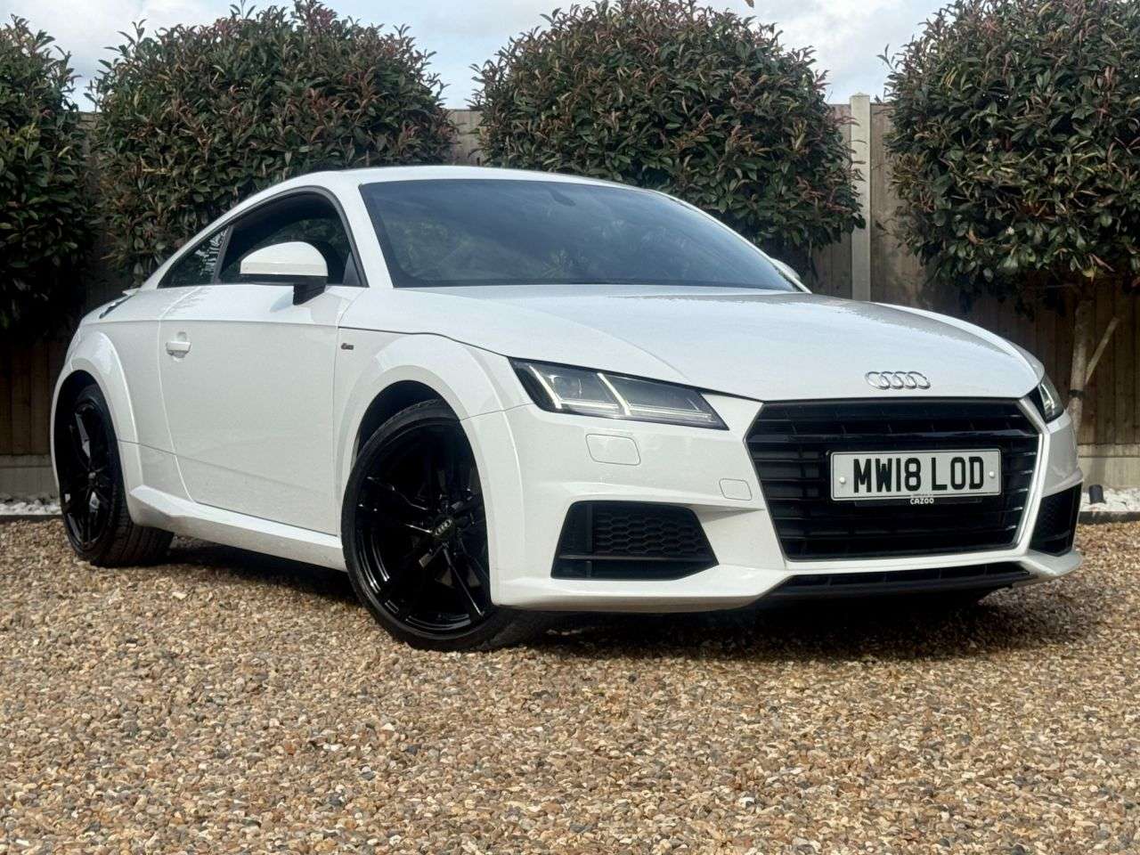 A 2018 AUDI TT 1.8 TFSI S line Coupe 3dr Petrol S Tronic Euro 6 (s/s) (180 ps) A 2018 AUDI TT 1.8 TFSI S line Coupe 3dr Petrol S Tronic Euro 6 (s/s) (180 ps)