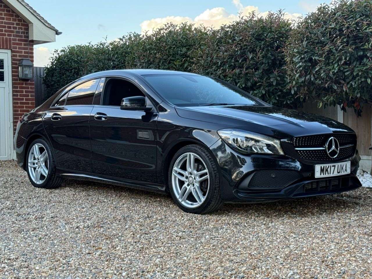 A 2017 MERCEDES-BENZ CLA 1.6 CLA180 AMG Line Coupe 4dr Petrol Manual Euro 6 (s/s) (122 ps) A 2017 MERCEDES-BENZ CLA 1.6 CLA180 AMG Line Coupe 4dr Petrol Manual Euro 6 (s/s) (122 ps)
