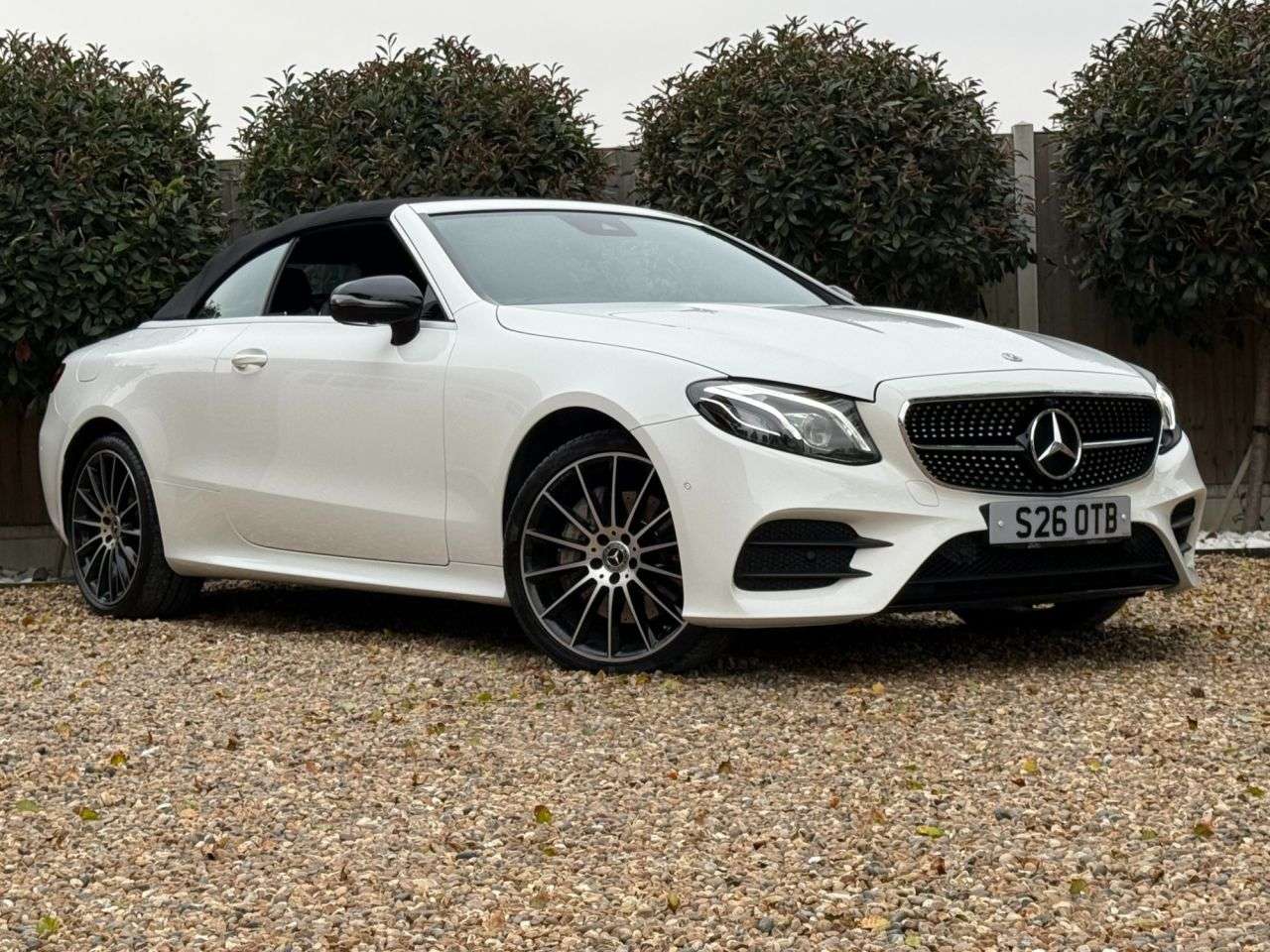 A 2019 MERCEDES-BENZ E CLASS 3.0 E450 V6 GPF AMG Line Cabriolet 2dr Petrol G-Tronic+ 4MATIC Euro 6 (s/s) A 2019 MERCEDES-BENZ E CLASS 3.0 E450 V6 GPF AMG Line Cabriolet 2dr Petrol G-Tronic+ 4MATIC Euro 6 (s/s)