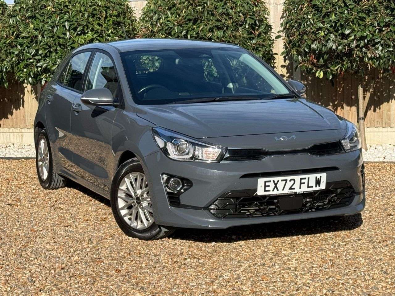 A 2022 KIA RIO 1.0 T-GDi 2 Hatchback 5dr Petrol Manual Euro 6 (s/s) (99 bhp) A 2022 KIA RIO 1.0 T-GDi 2 Hatchback 5dr Petrol Manual Euro 6 (s/s) (99 bhp)