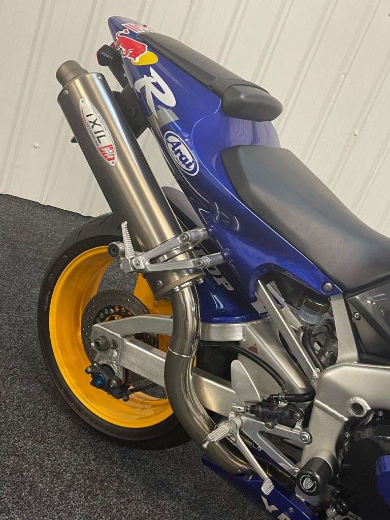 1999 YAMAHA YZF R1 1999 YAMAHA YZF R1