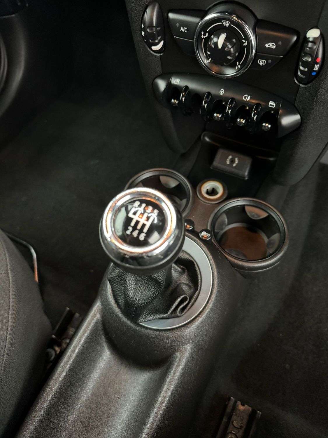 2013 MINI CLUBVAN 2013 MINI CLUBVAN