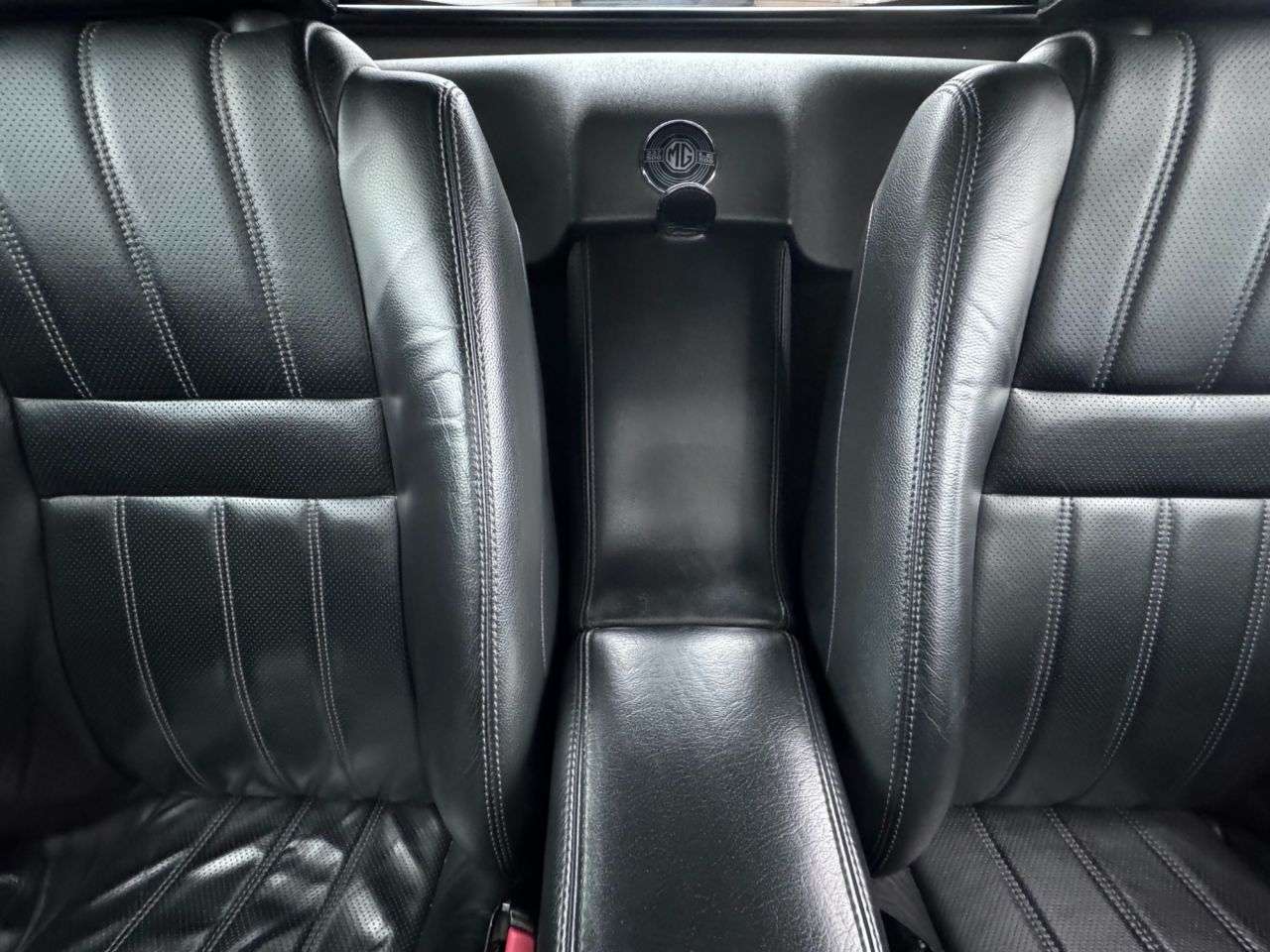 2009 MG TF 2009 MG TF