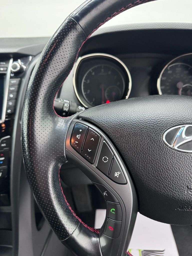 2016 HYUNDAI I30 2016 HYUNDAI I30