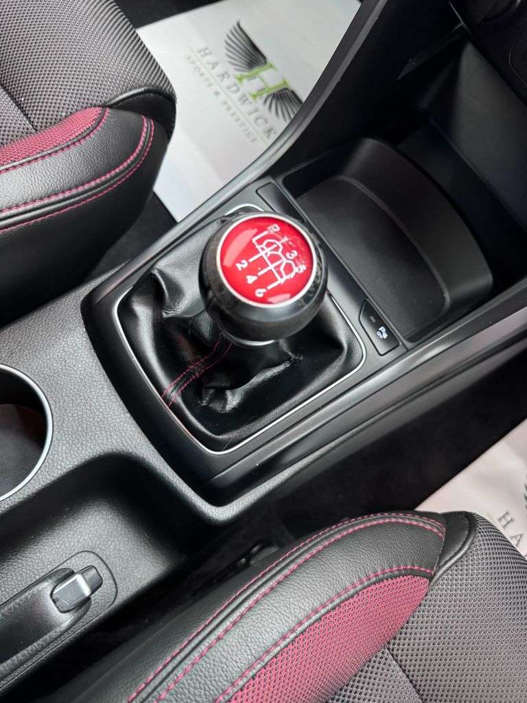 2016 HYUNDAI I30 2016 HYUNDAI I30