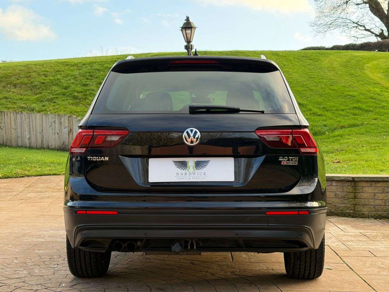 2017 VOLKSWAGEN TIGUAN 2017 VOLKSWAGEN TIGUAN