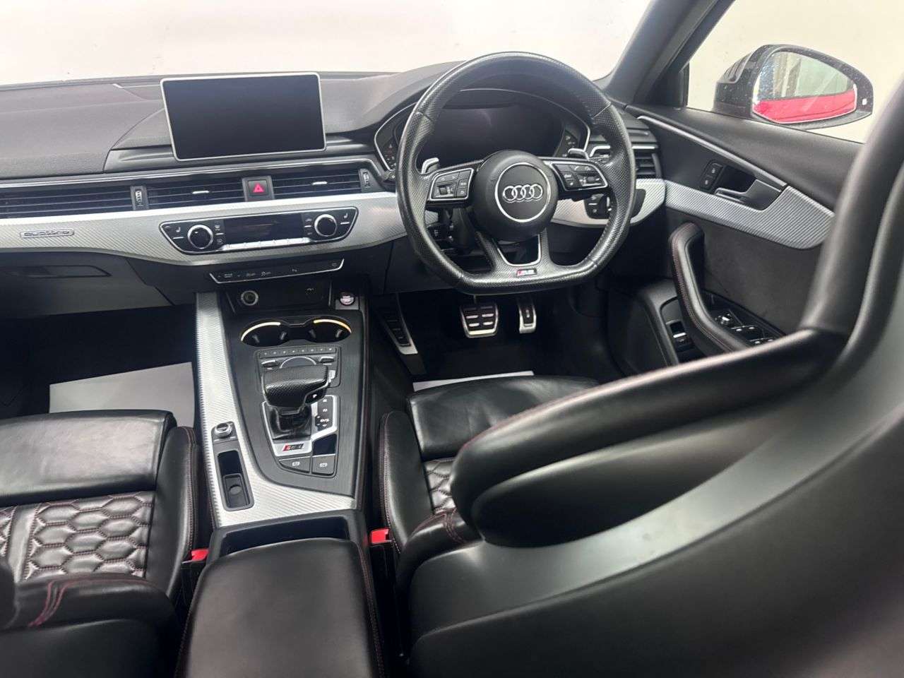 2018 AUDI RS4 AVANT 2018 AUDI RS4 AVANT