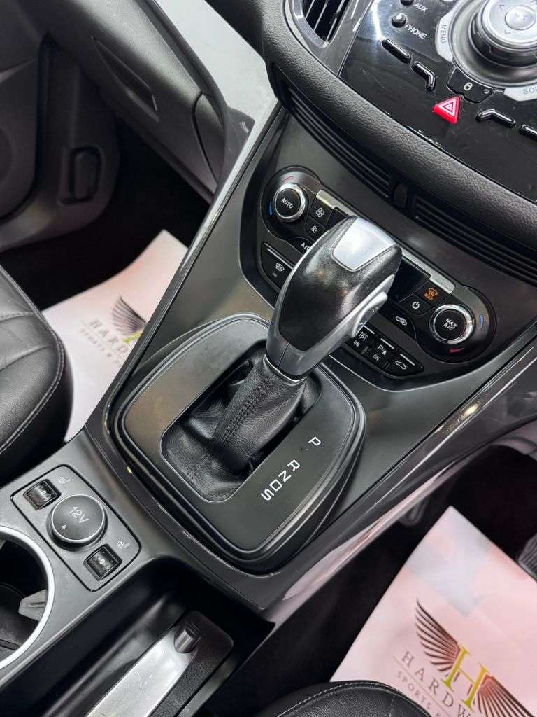 2015 FORD KUGA 2015 FORD KUGA