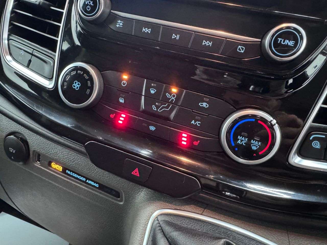 null FORD TRANSIT CUSTOM null FORD TRANSIT CUSTOM