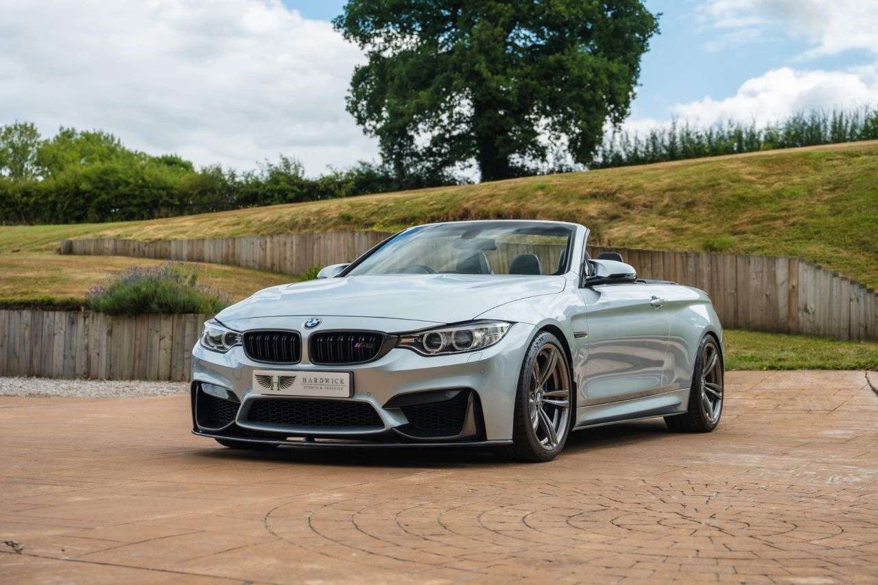 null BMW M4 null BMW M4