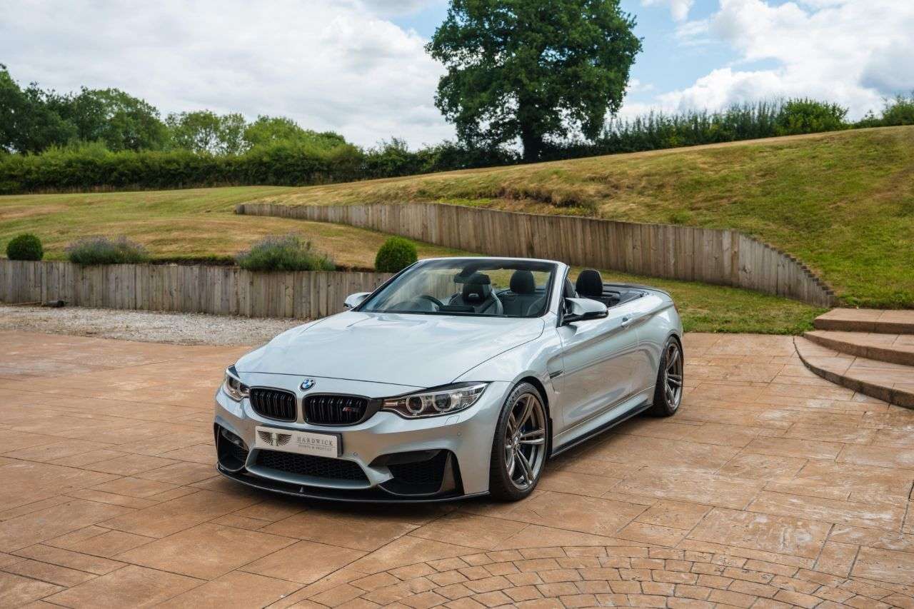 null BMW M4 null BMW M4