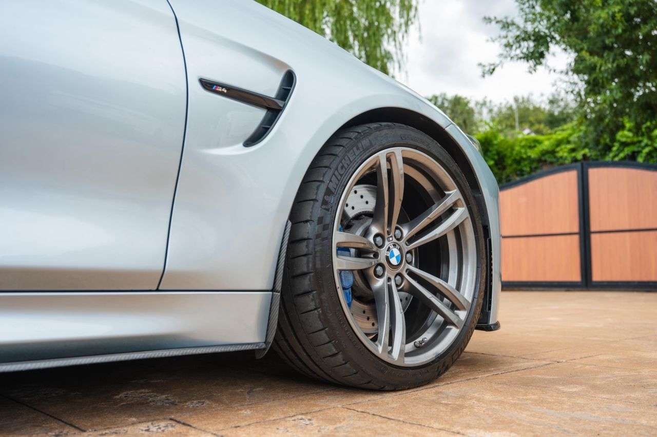 null BMW M4 null BMW M4