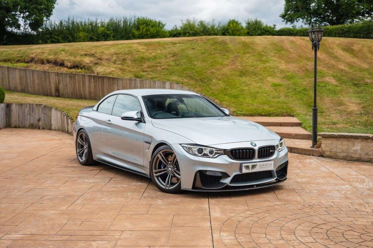 null BMW M4 null BMW M4