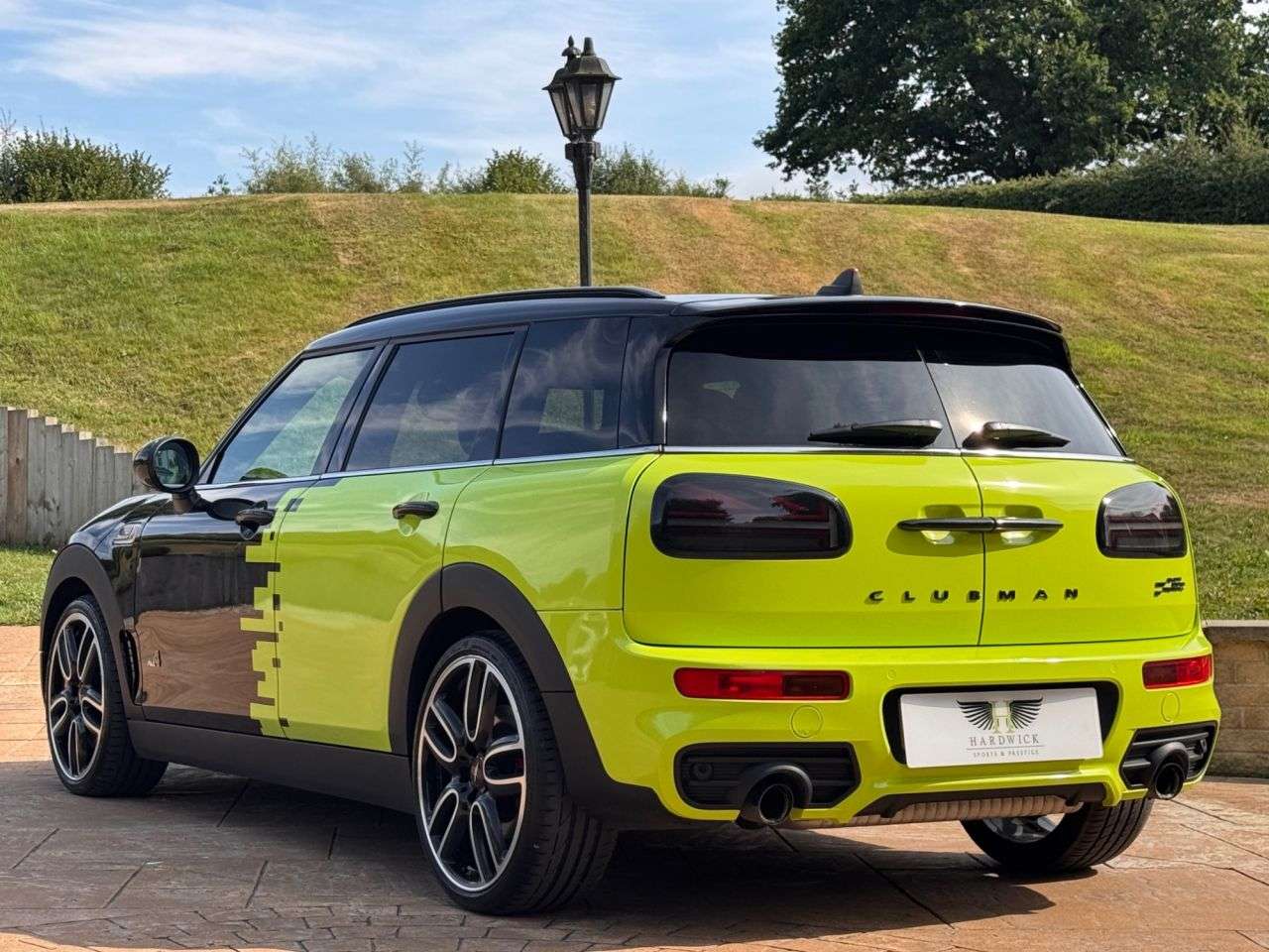 2017 MINI CLUBMAN 2017 MINI CLUBMAN