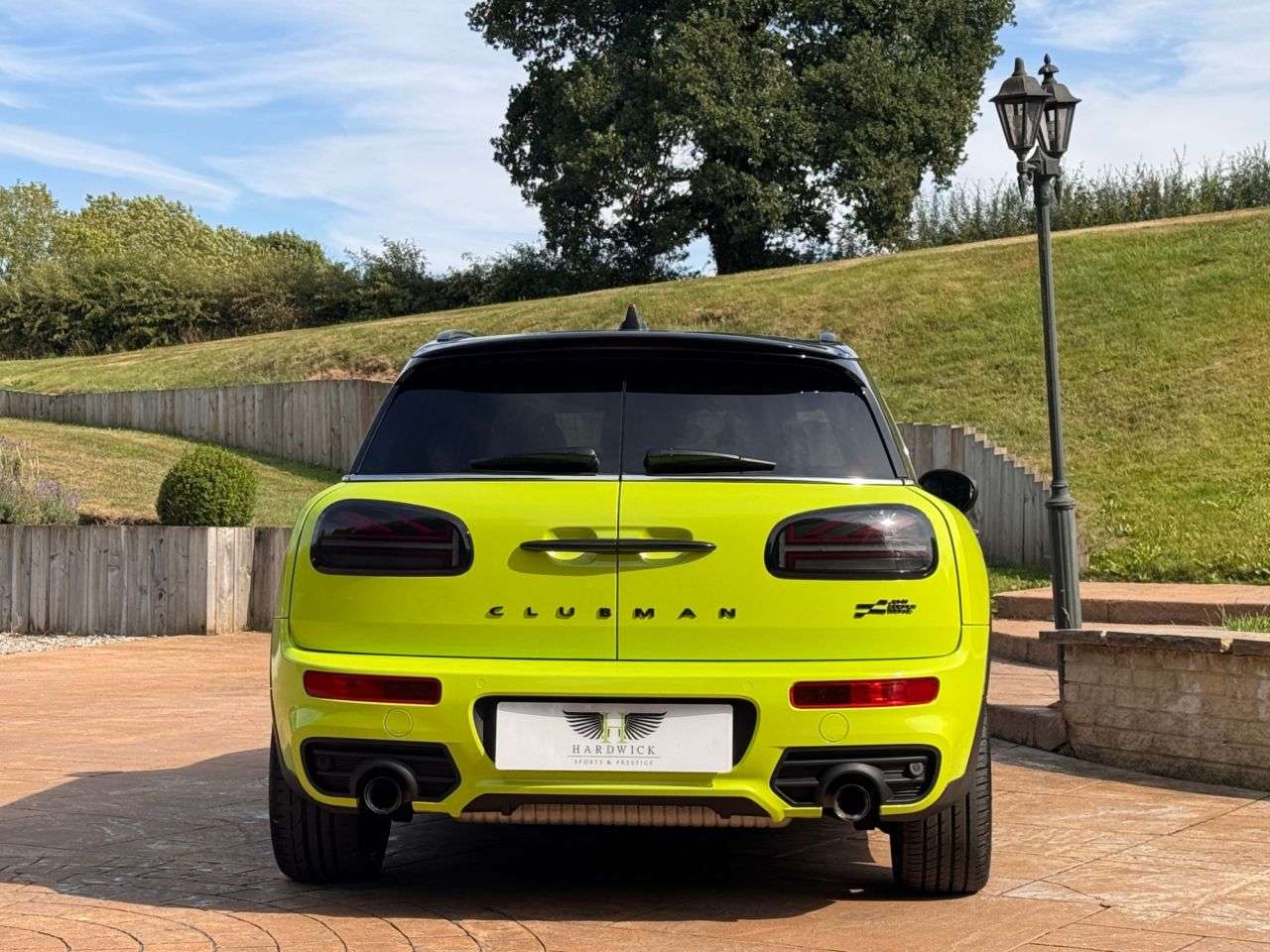 2017 MINI CLUBMAN 2017 MINI CLUBMAN