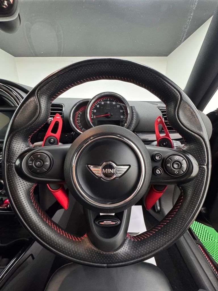 2017 MINI CLUBMAN 2017 MINI CLUBMAN