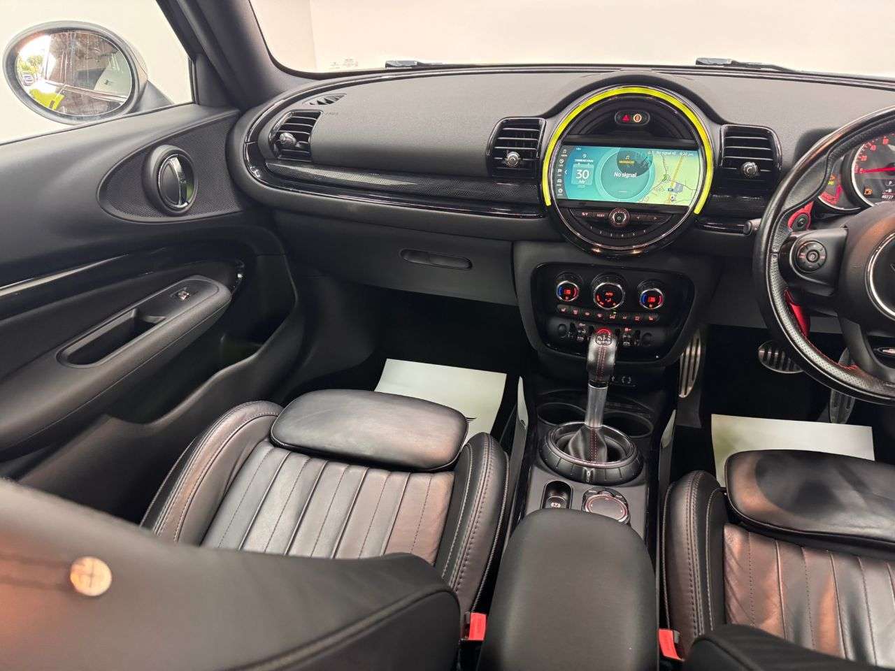 2017 MINI CLUBMAN 2017 MINI CLUBMAN