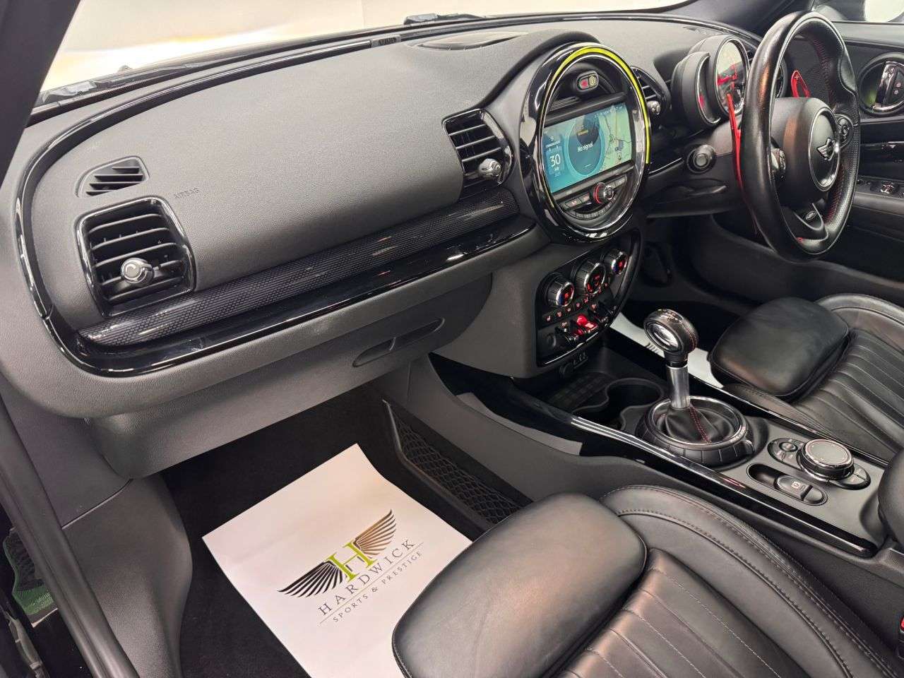 2017 MINI CLUBMAN 2017 MINI CLUBMAN