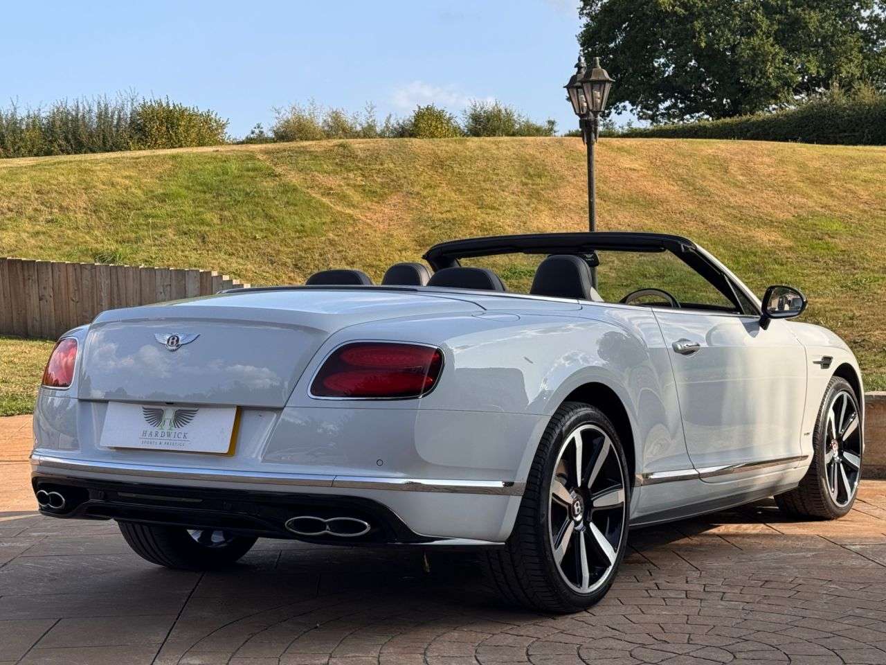 2017 BENTLEY CONTINENTAL 2017 BENTLEY CONTINENTAL