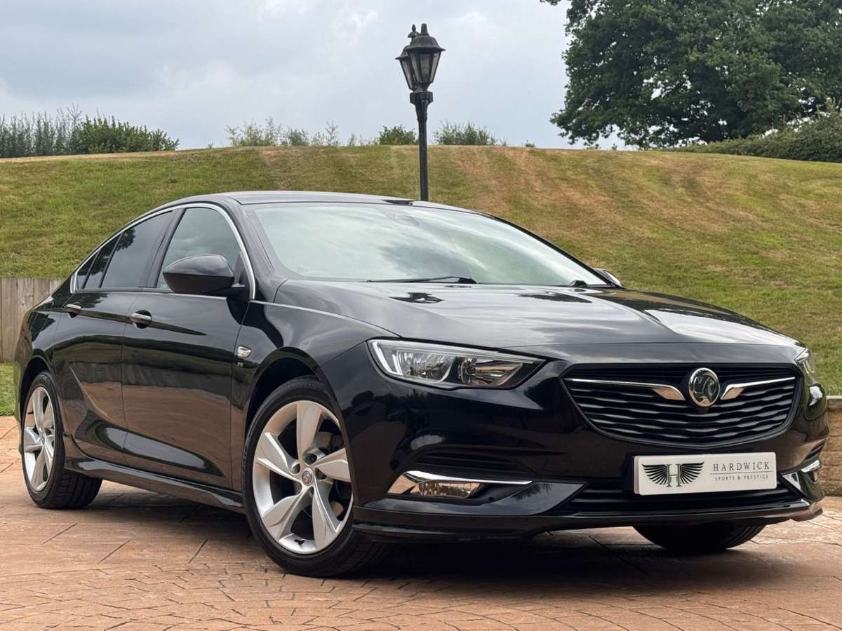Check out this Vauxhall Insignia 2017 Petrol Manual