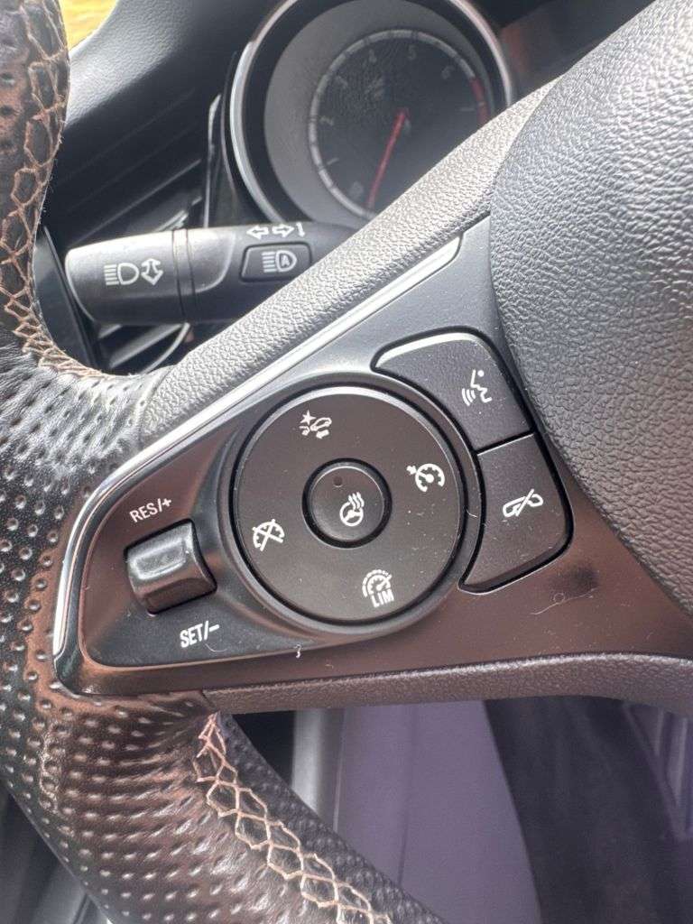 2017 VAUXHALL INSIGNIA 2017 VAUXHALL INSIGNIA