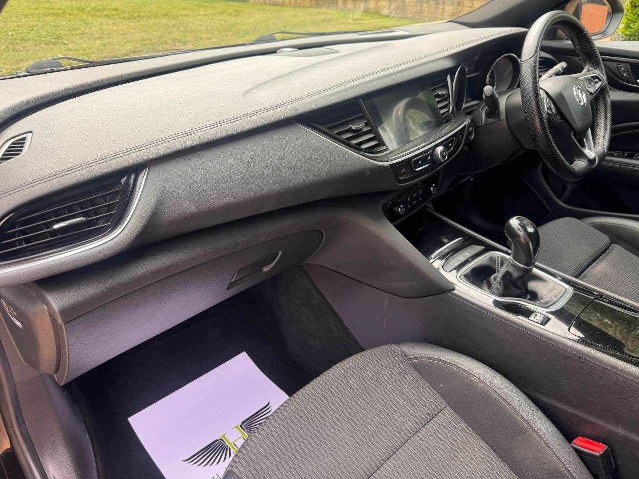 2017 VAUXHALL INSIGNIA 2017 VAUXHALL INSIGNIA