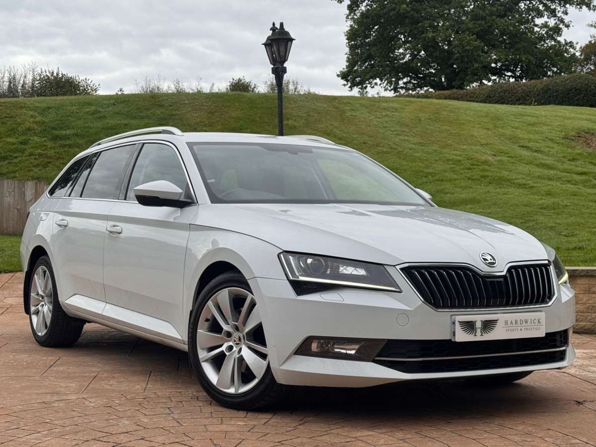 Check out this Skoda Superb 2017 Diesel Automatic