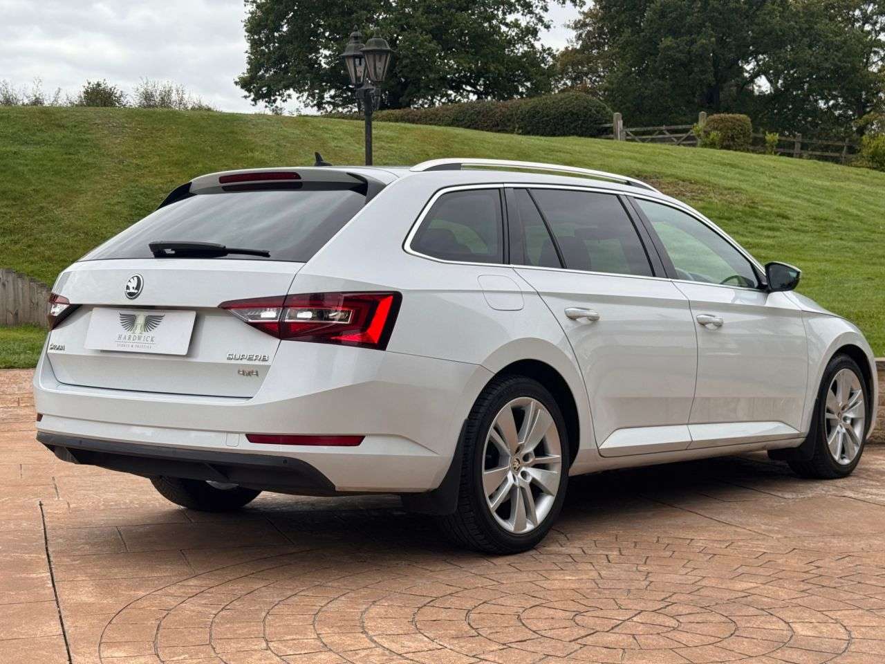 2017 SKODA SUPERB 2017 SKODA SUPERB